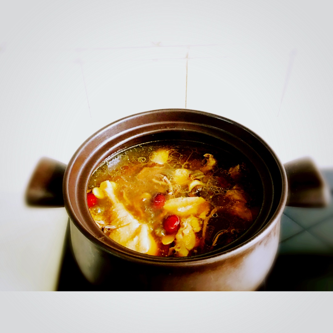 【广东老火靓汤】之茶树菇老鸡汤