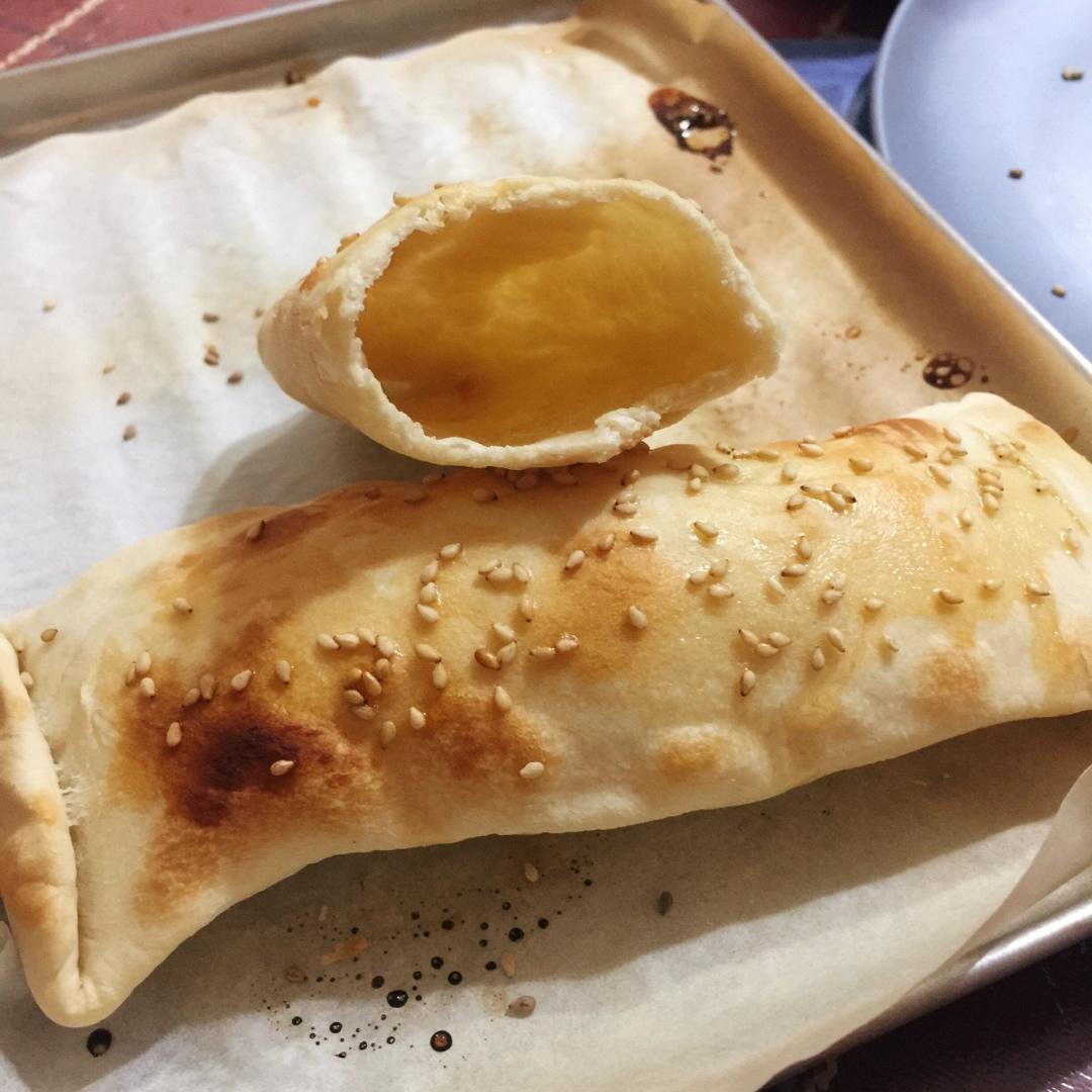 不用发面，简单易做，酥脆可口的空心糖烧饼
