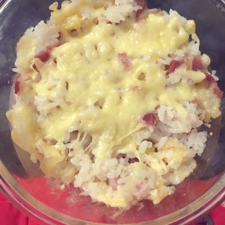 芝士土豆培根焗饭