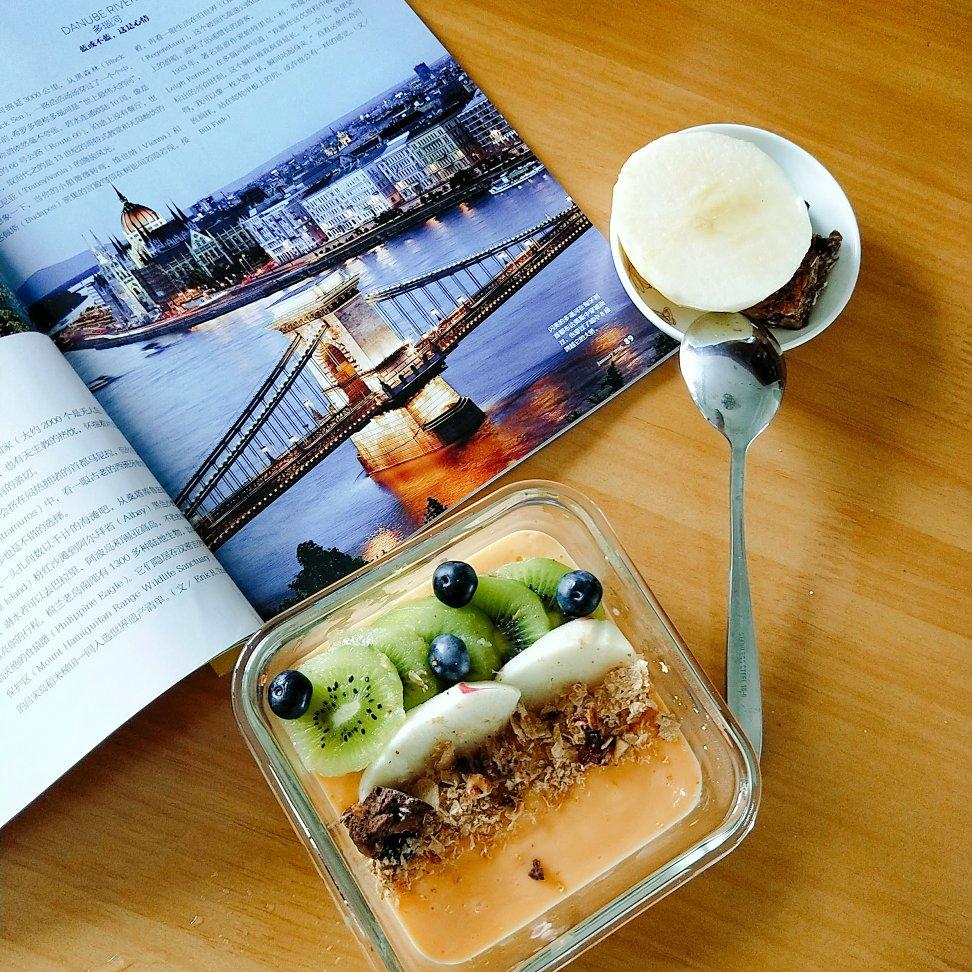 紫薯隔夜燕麦粥