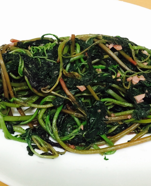 蒜茸炒红苋菜