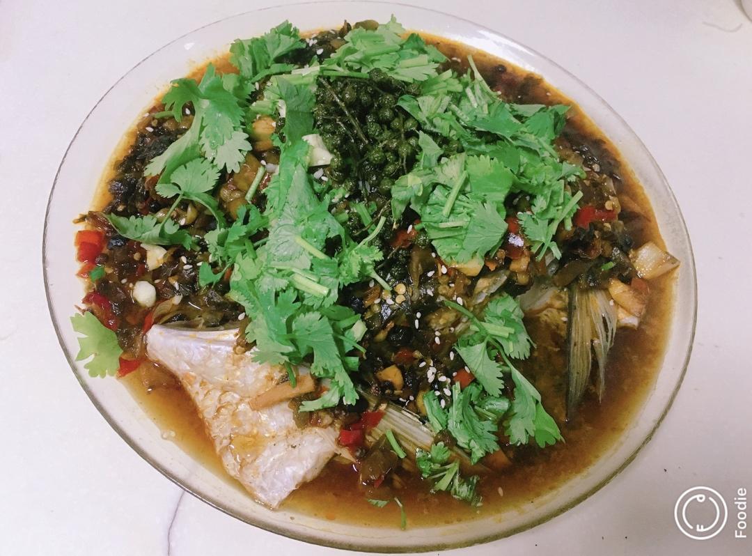 剁椒鱼头，最正宗的做法，8分钟出锅，比饭店好吃一百倍，简单易学，全家都爱吃