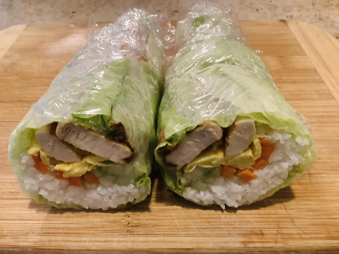 轻食鸡肉卷