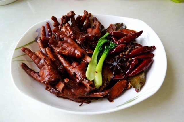 香辣卤鸡爪