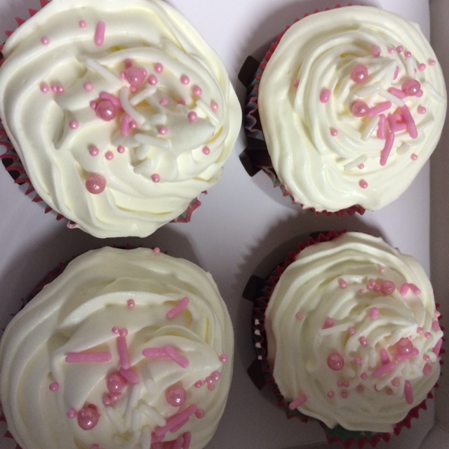 装饰纸杯蛋糕