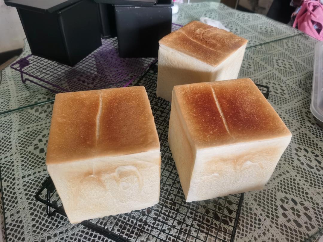 《银座顶级吐司》—— 方吐司（烫种）