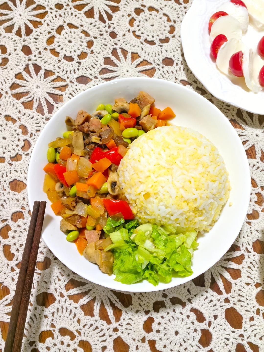 口蘑牛肉咖喱饭