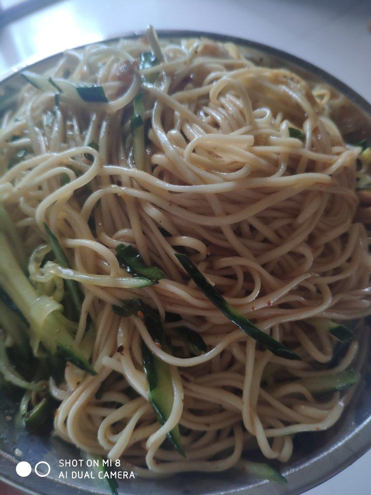 巨好吃㊙️酸辣凉拌面❗️十分钟搞定，简单快手❗️