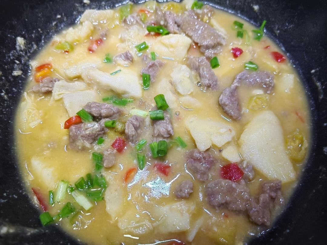 掉进了湖南菜的漩涡-芋头滑牛肉