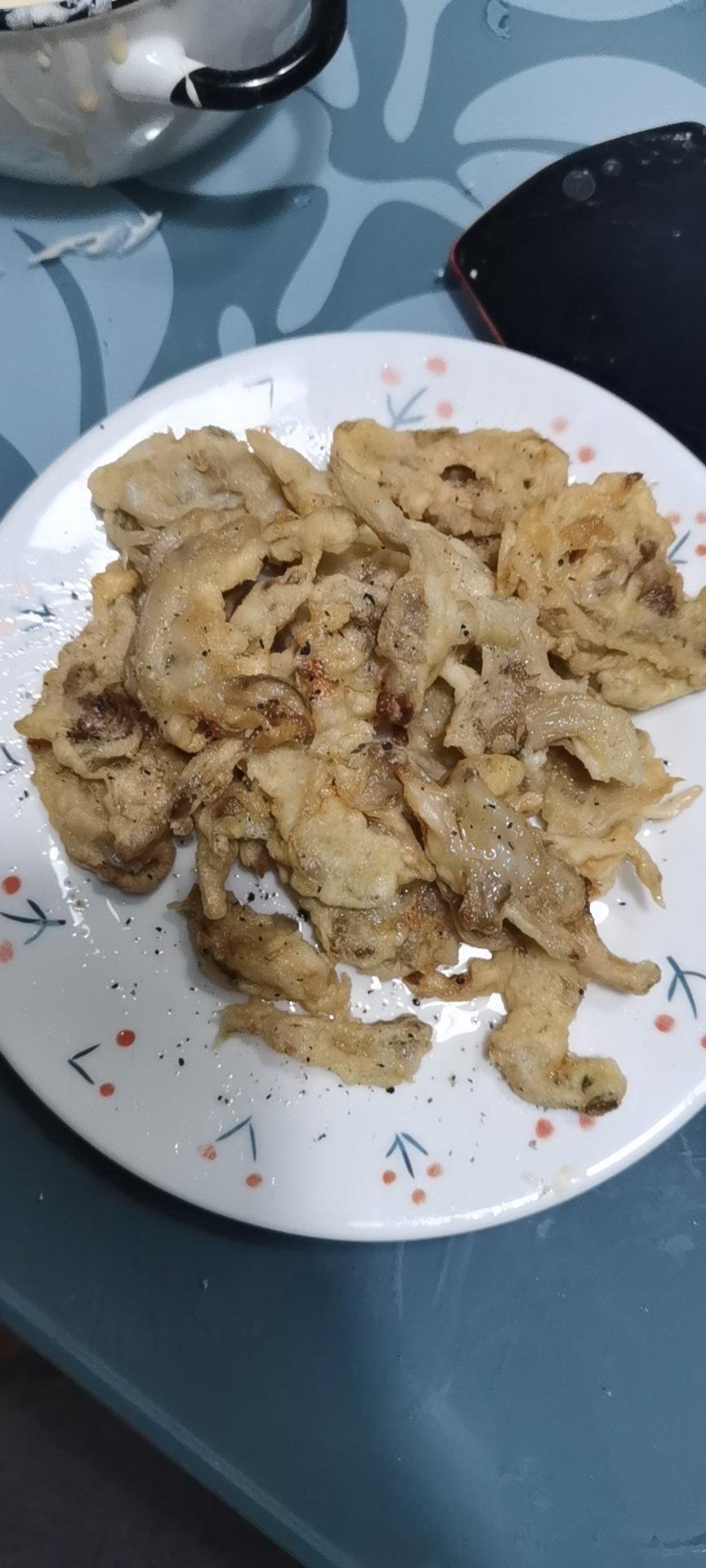 椒盐蘑菇-超好吃的下酒菜