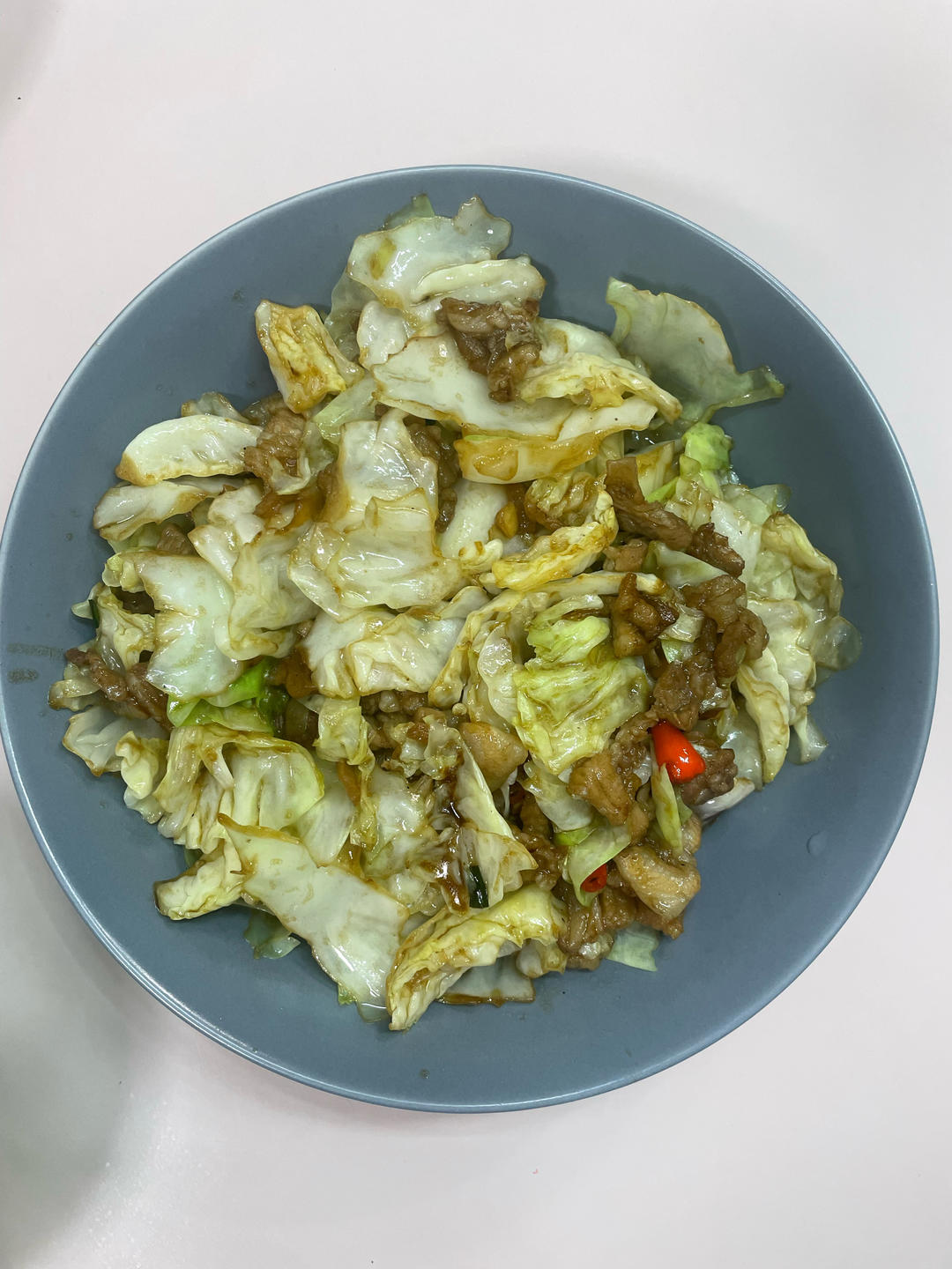 手撕包菜（五花肉版，又简单又下饭）