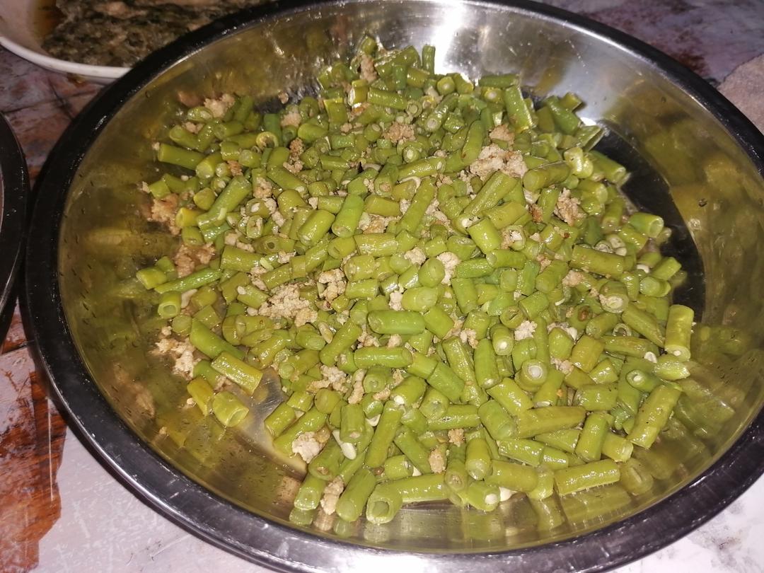 最简单好吃的下饭菜～肉末烧豆角