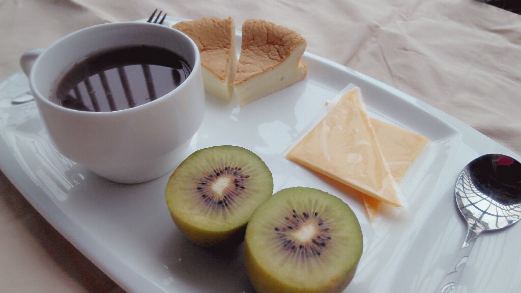 起床吃早饭嘤嘤嘤~~