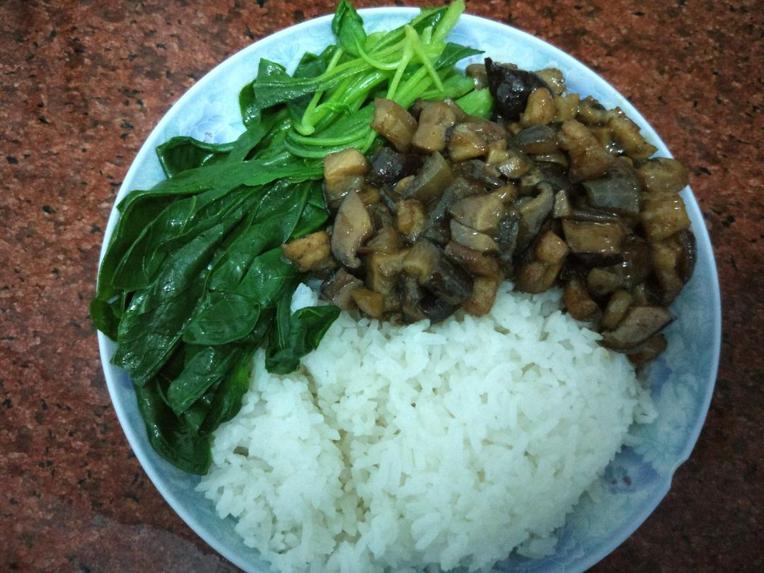 台式卤肉饭