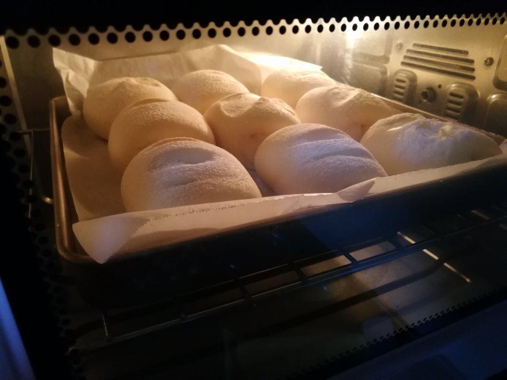 软到不知所措的牛奶卷