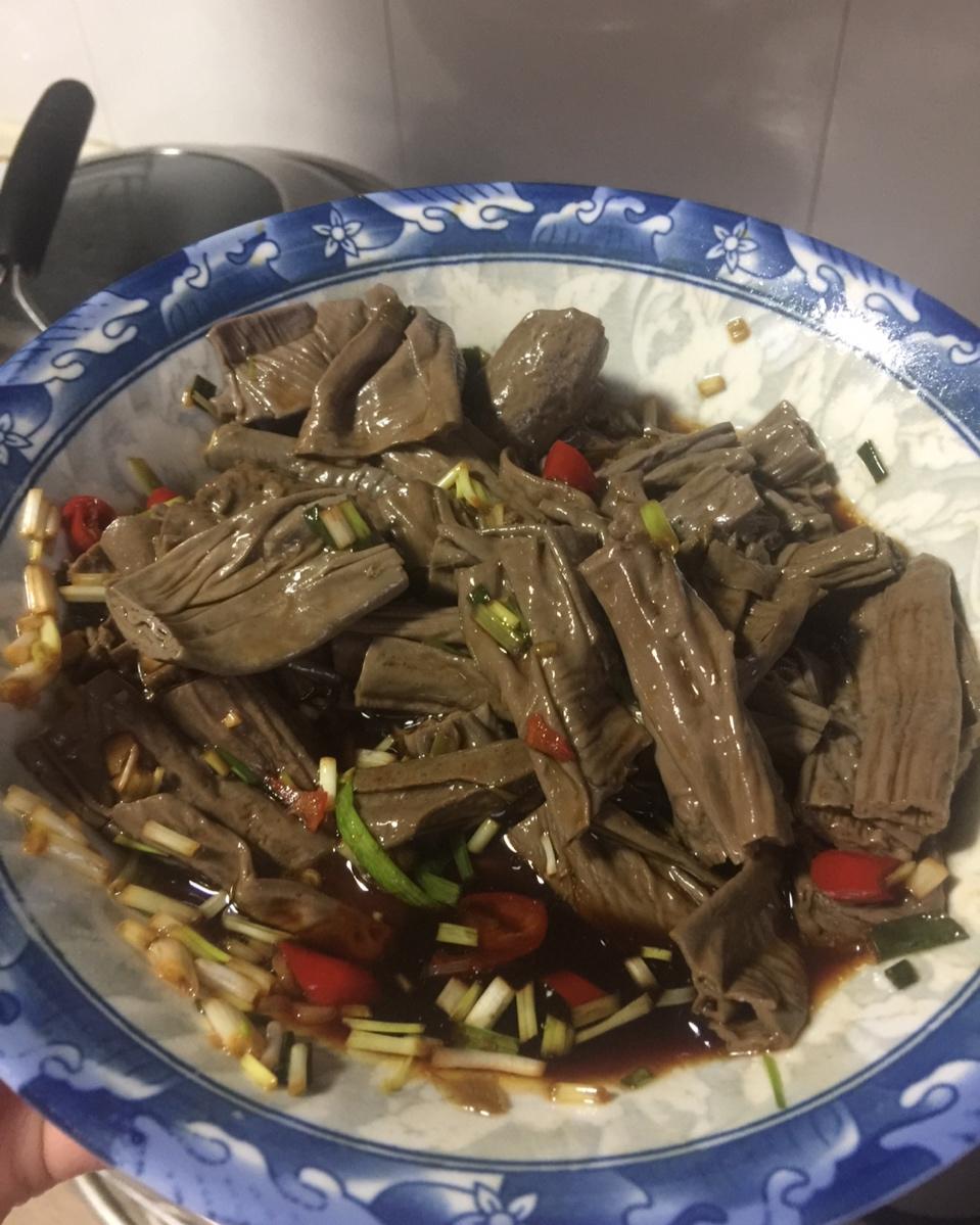 【每周食谱】凉拌的黑豆腐竹