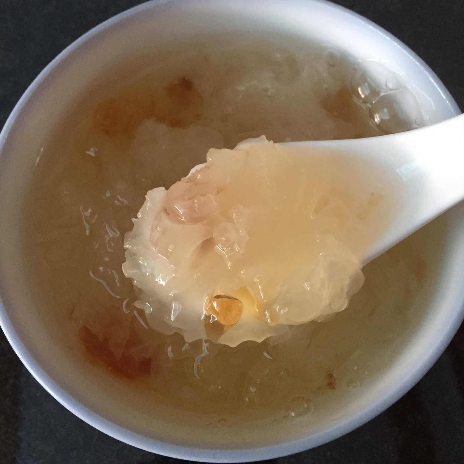 红枣银耳莲子羹