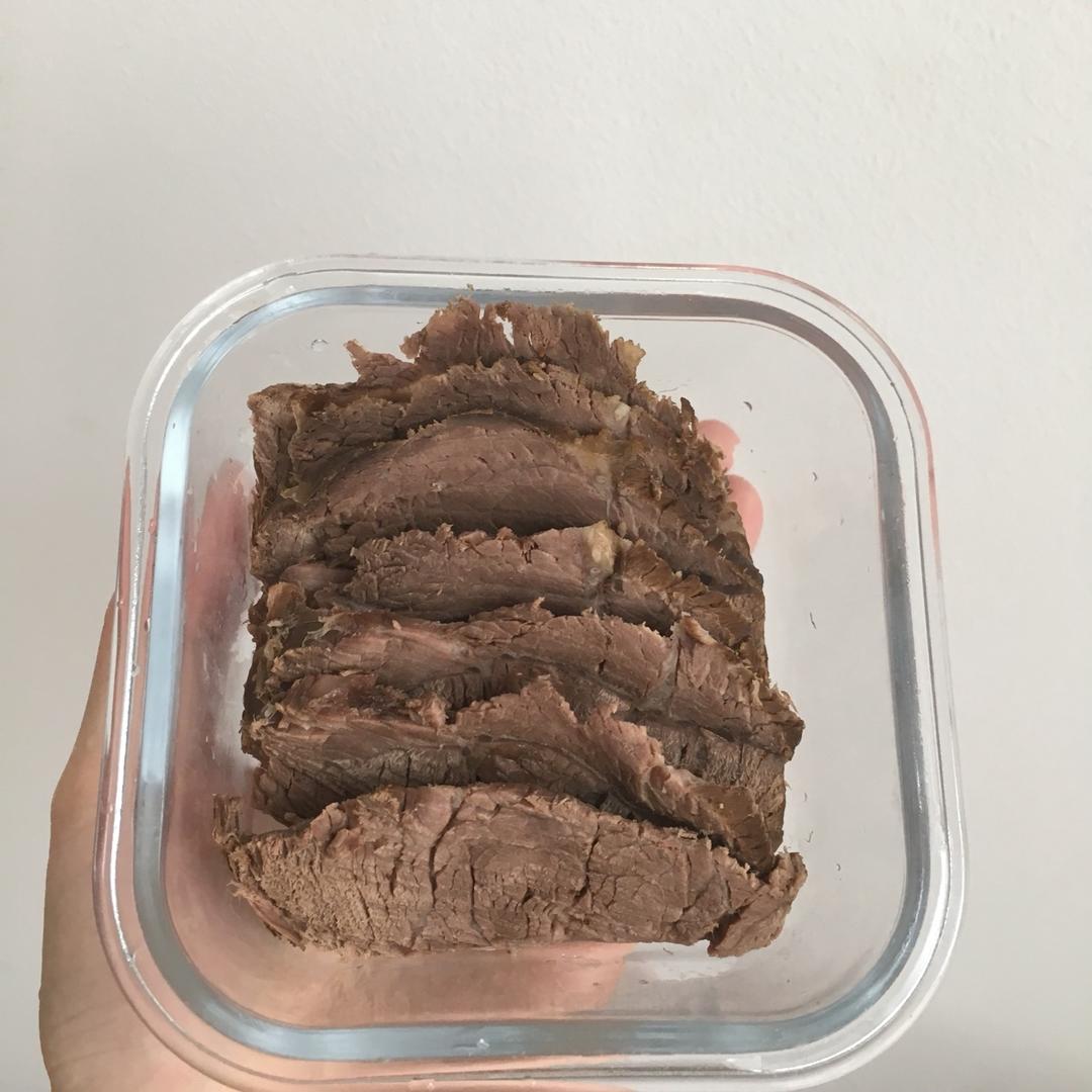 超简单卤牛肉 电饭煲版