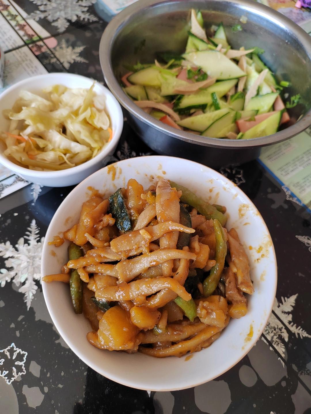 焖莜面鱼鱼