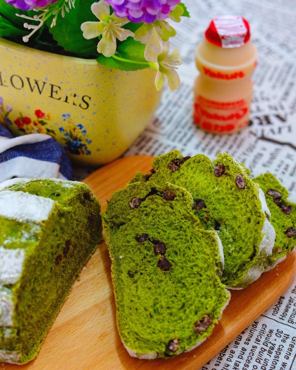 抹茶红豆牛奶哈斯面包