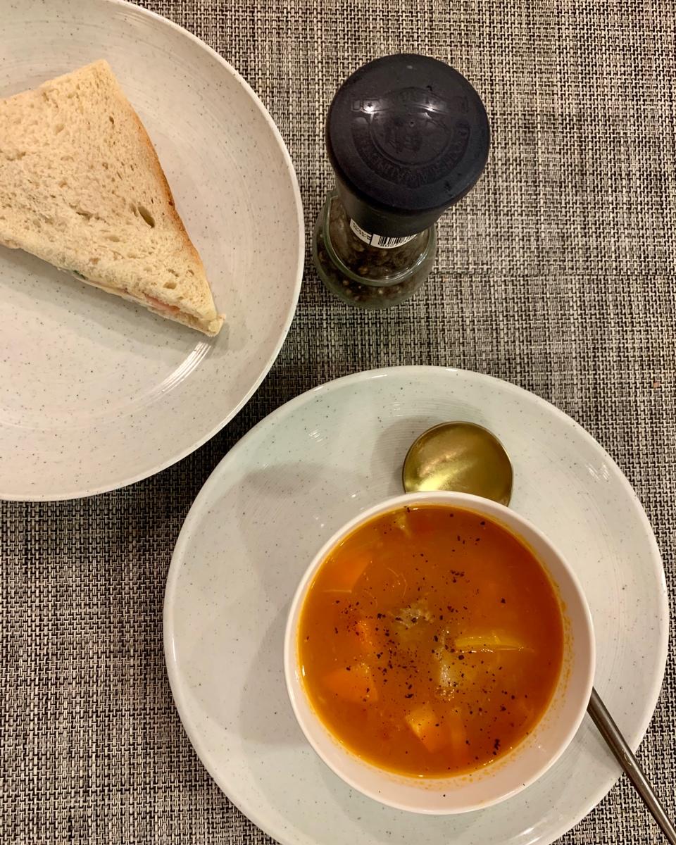匈牙利牛肉汤 (gulash, gulyás)