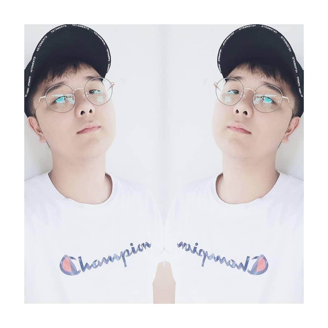 口隹言己牛女乃