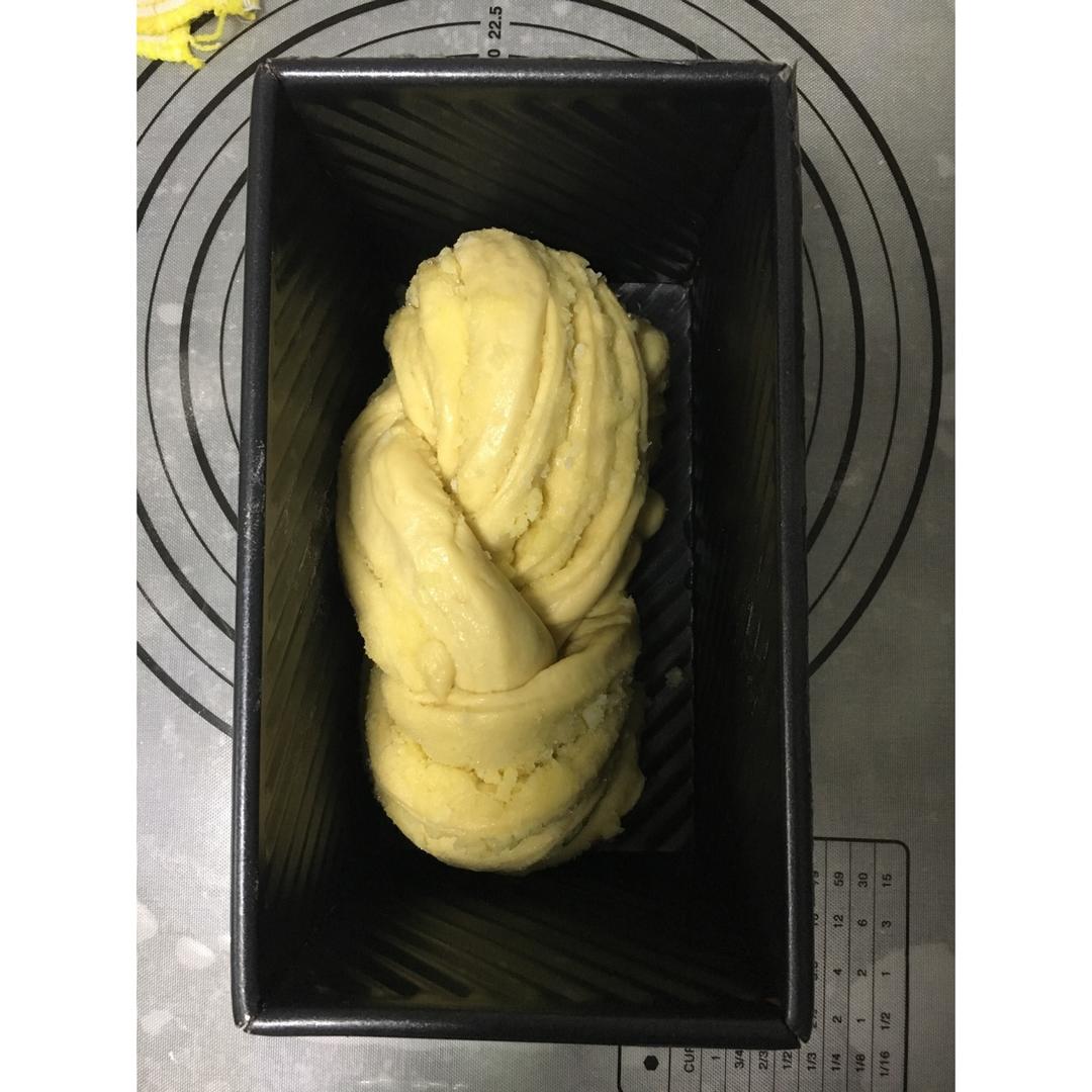 椰蓉吐司面包 Coconut Loaf