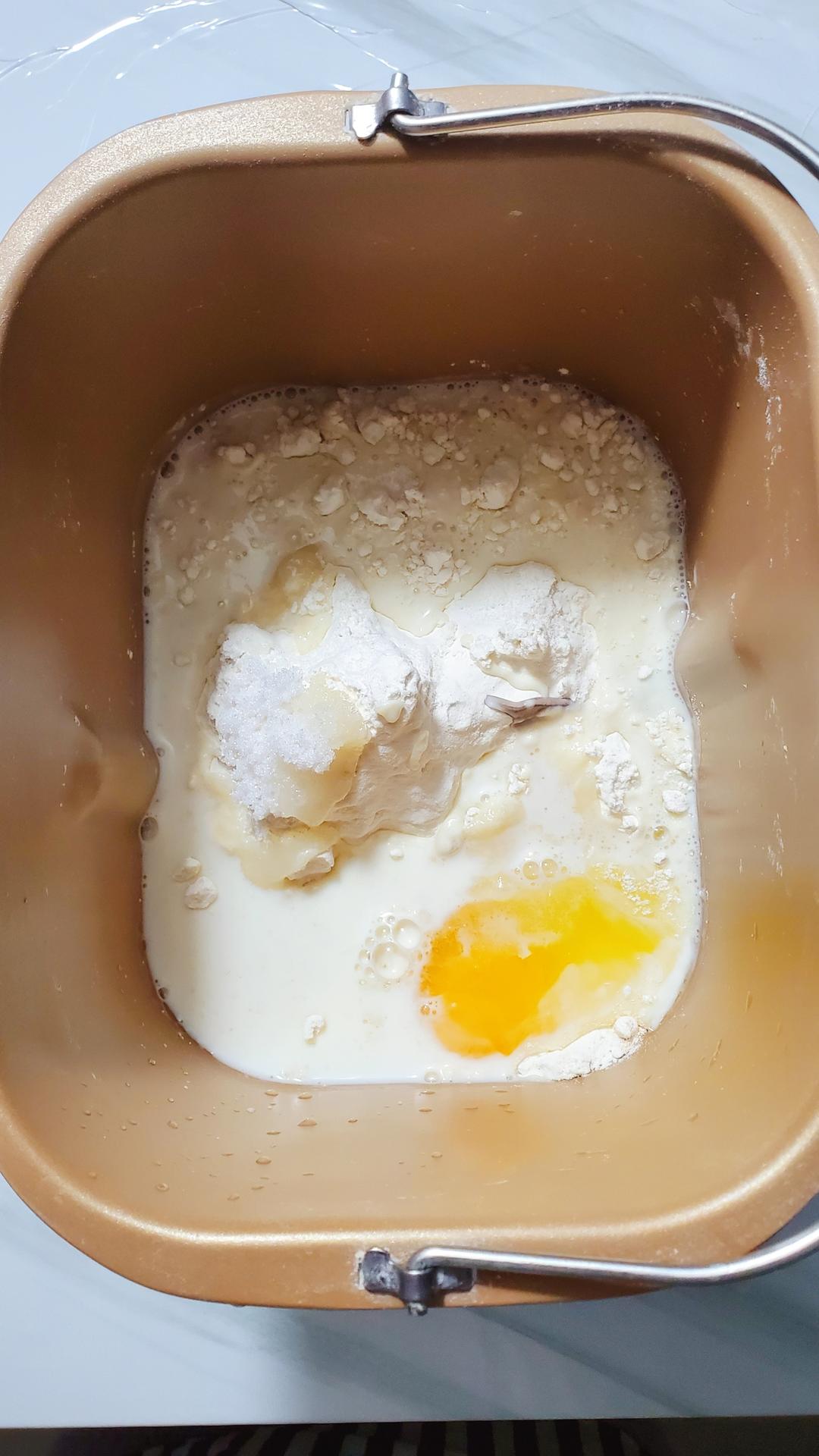 纯奶手撕吐司的做法 步骤1