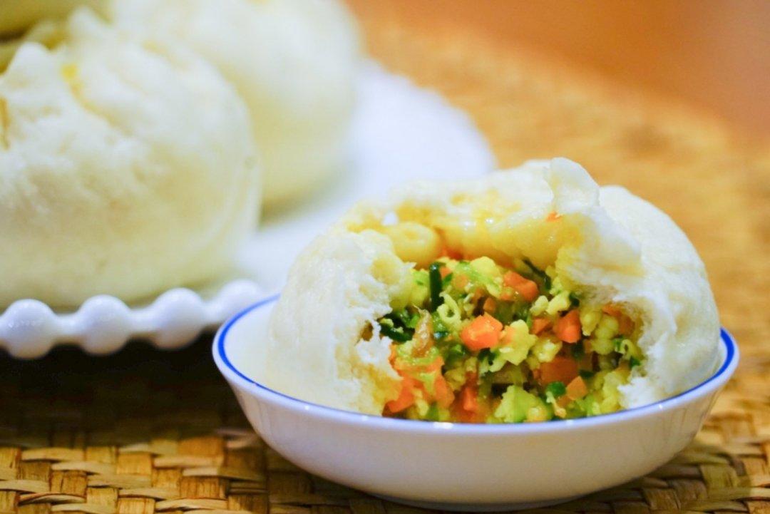 胡萝卜馅素包子