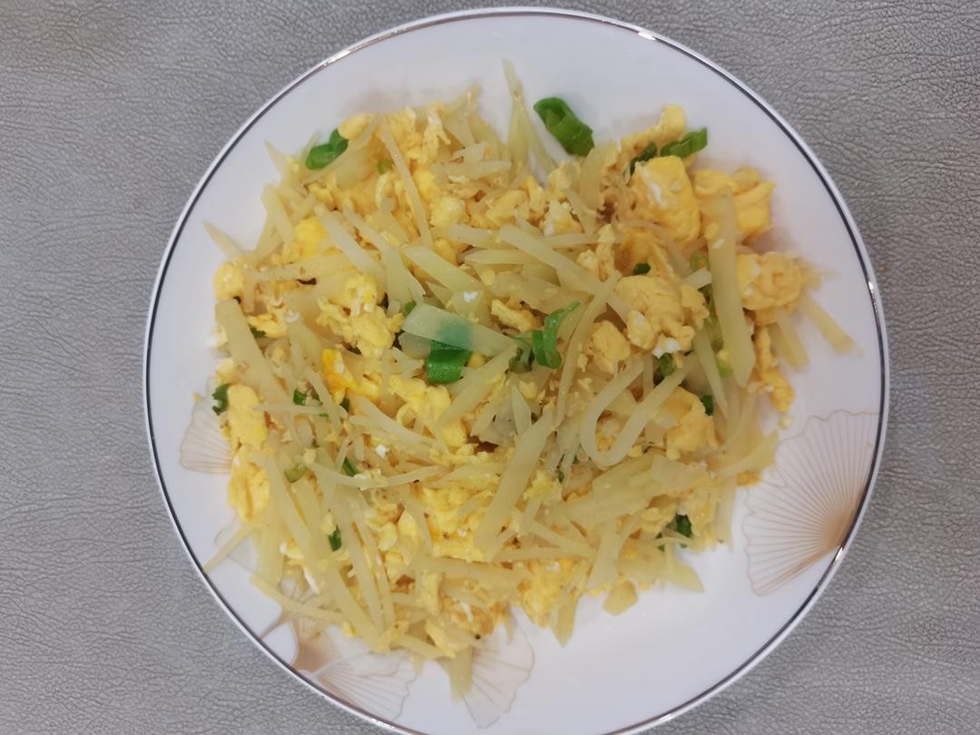 土豆丝炒鸡蛋