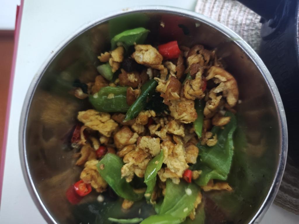 尖椒炒鸡蛋