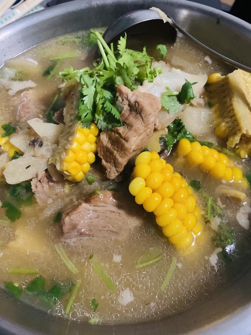 山药玉米排骨汤