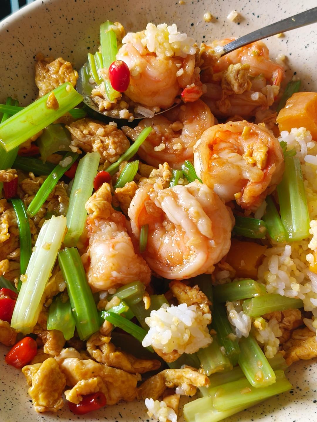 虾仁辣炒蛋(低卡版)