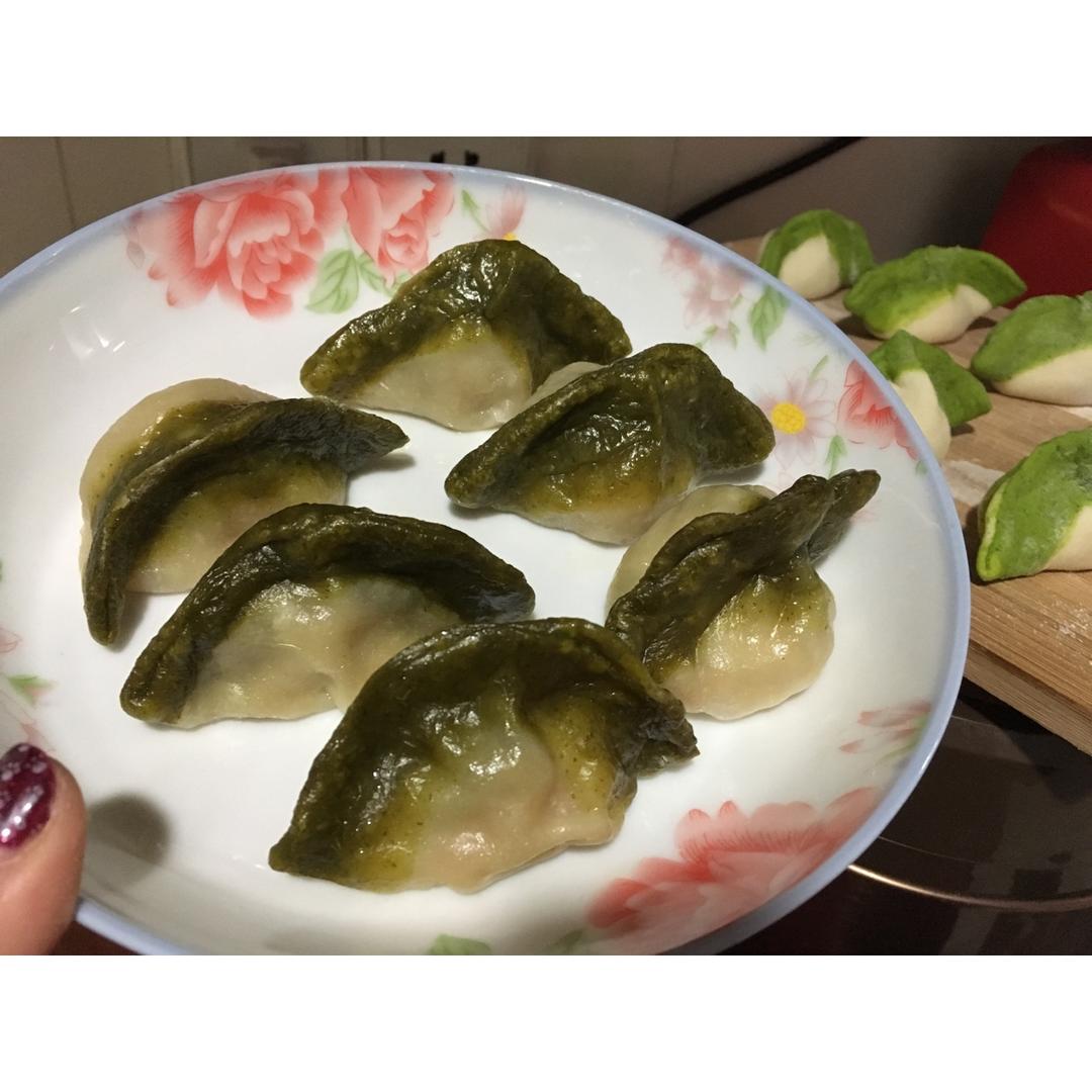翡翠白玉白菜饺子详细版（附翡翠白玉白菜饺子包法，翡翠白玉饺子皮两种制法，面包机和面，翡翠白玉烧卖，各种馅料搭配）