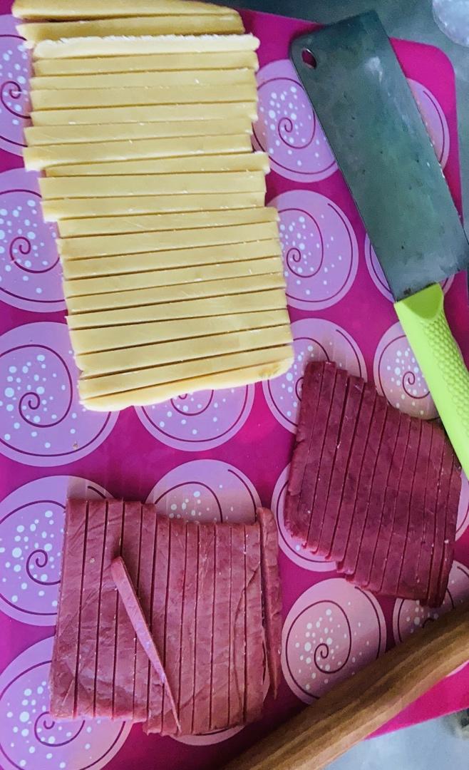 ins风格子心形饼干