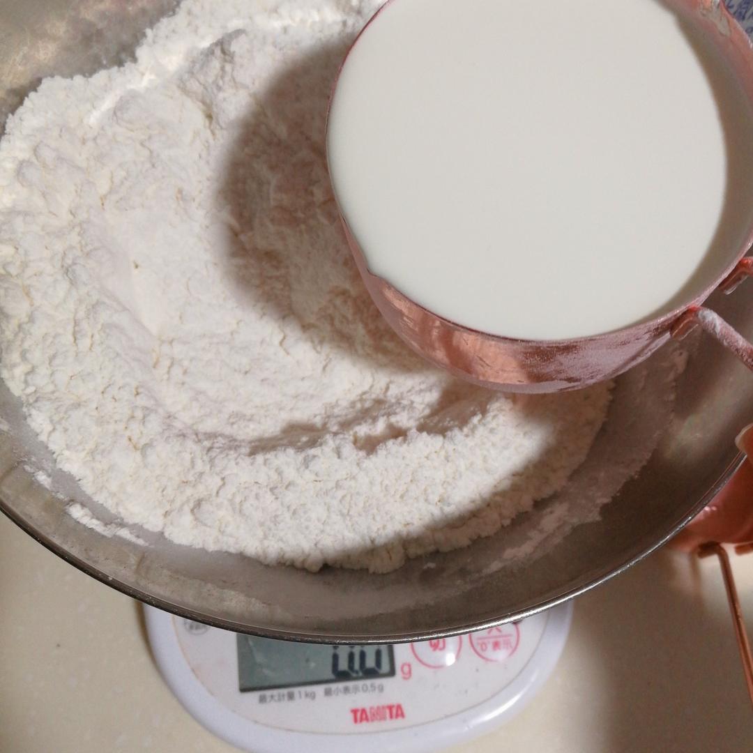 纯奶手撕吐司的做法 步骤1