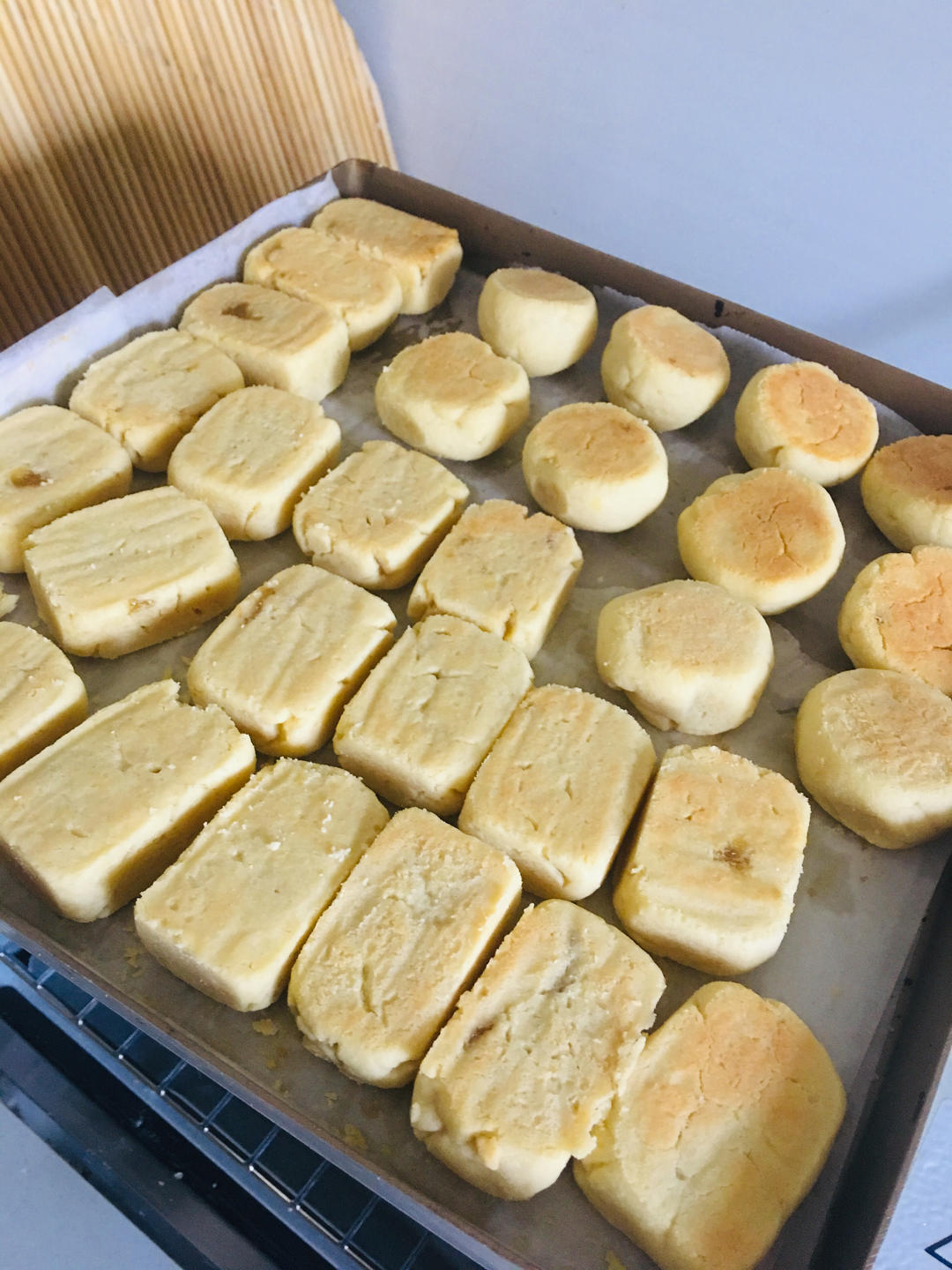 好吃到爆的凤梨酥 - 没有冬瓜，不是菠萝，就是真凤梨酥！