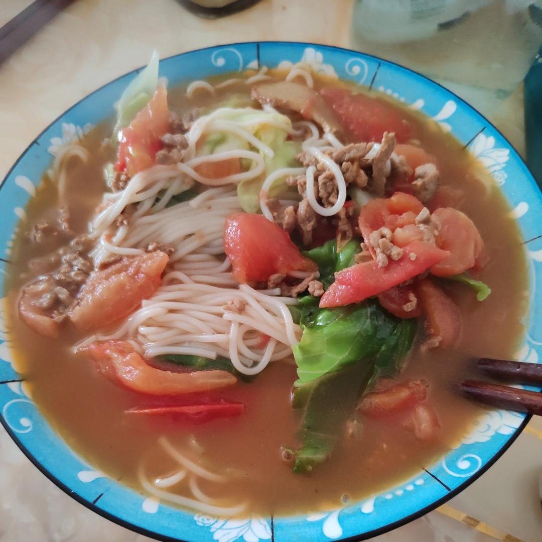 孩子爱吃的刀削面