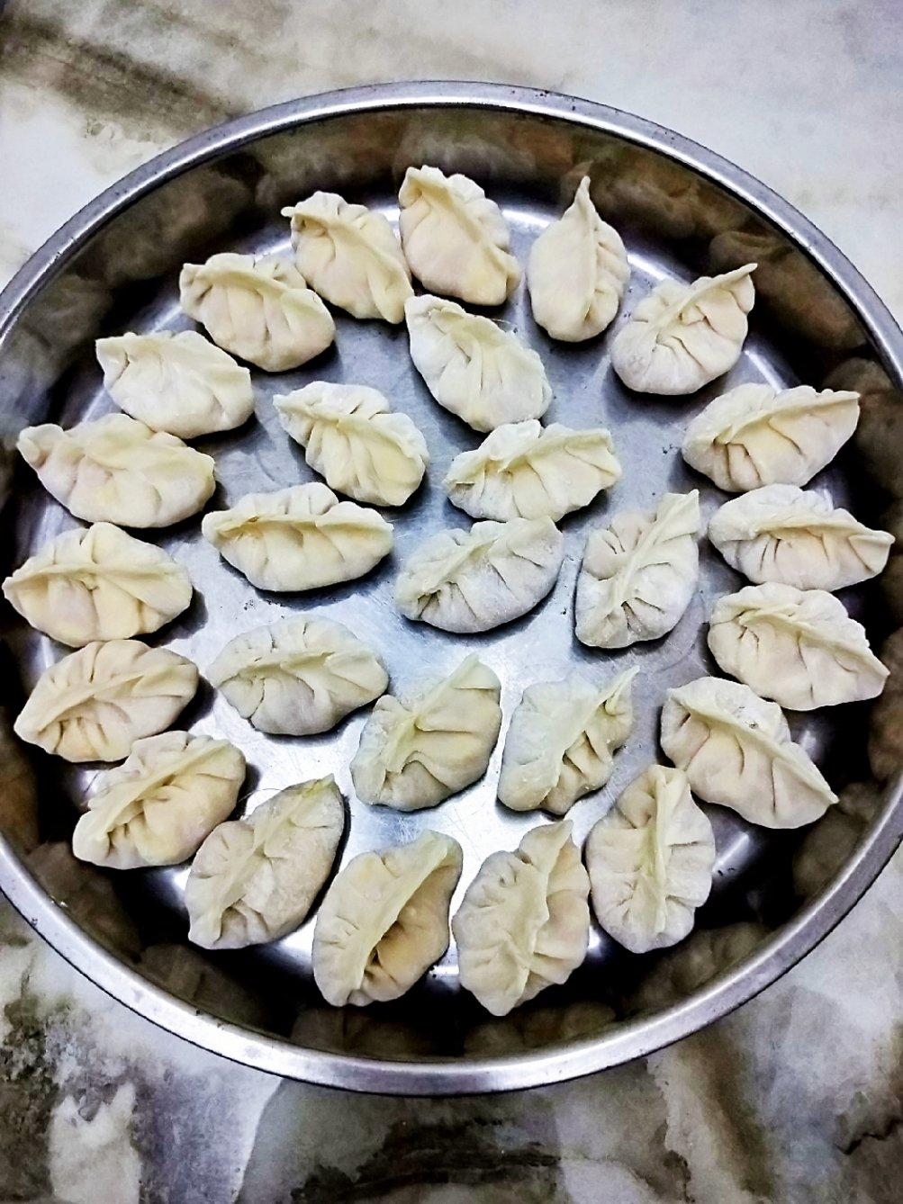 西红柿菌菇豆腐汤