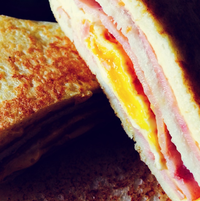 十分钟快手早餐【港式火腿西多士】