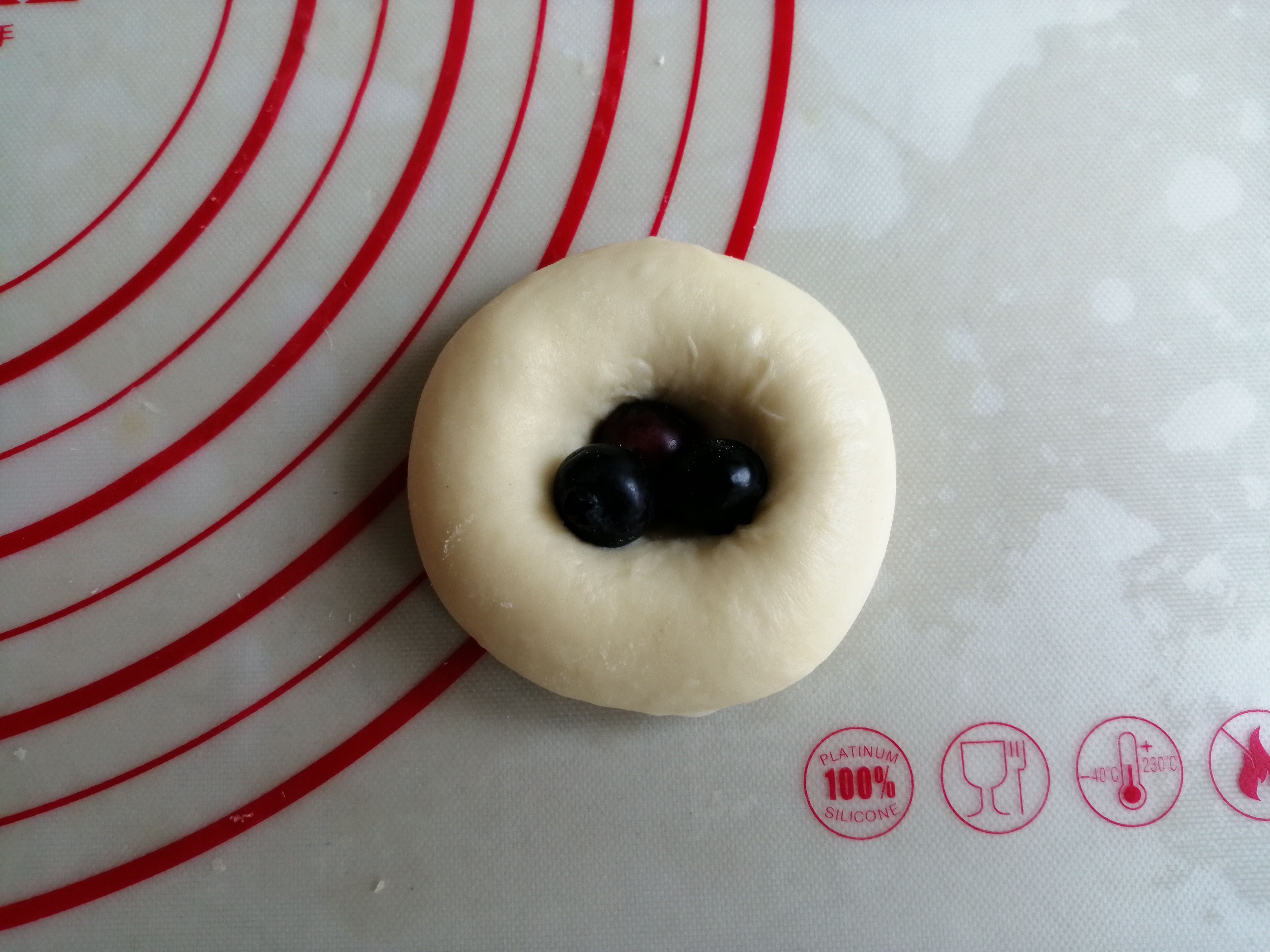 蓝莓酥粒面包的做法 步骤8