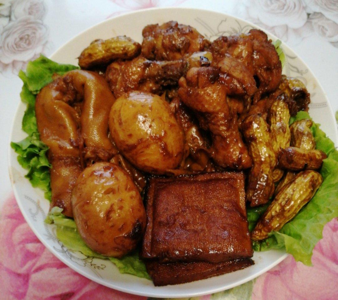 卤鸡腿鸡爪鸡蛋