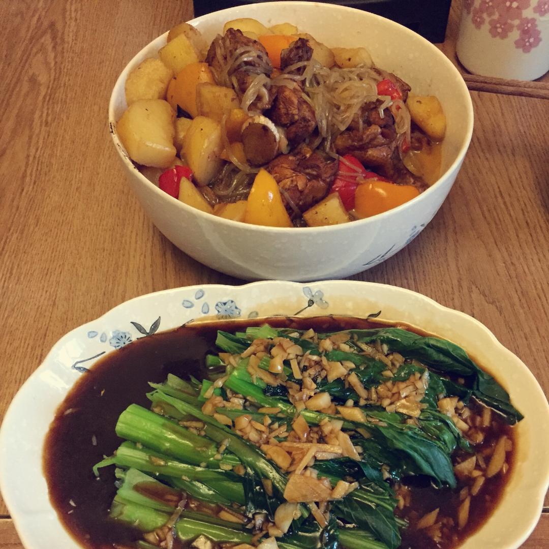 土豆炖鸡块