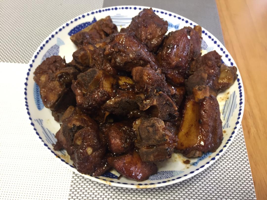 红烧排骨
