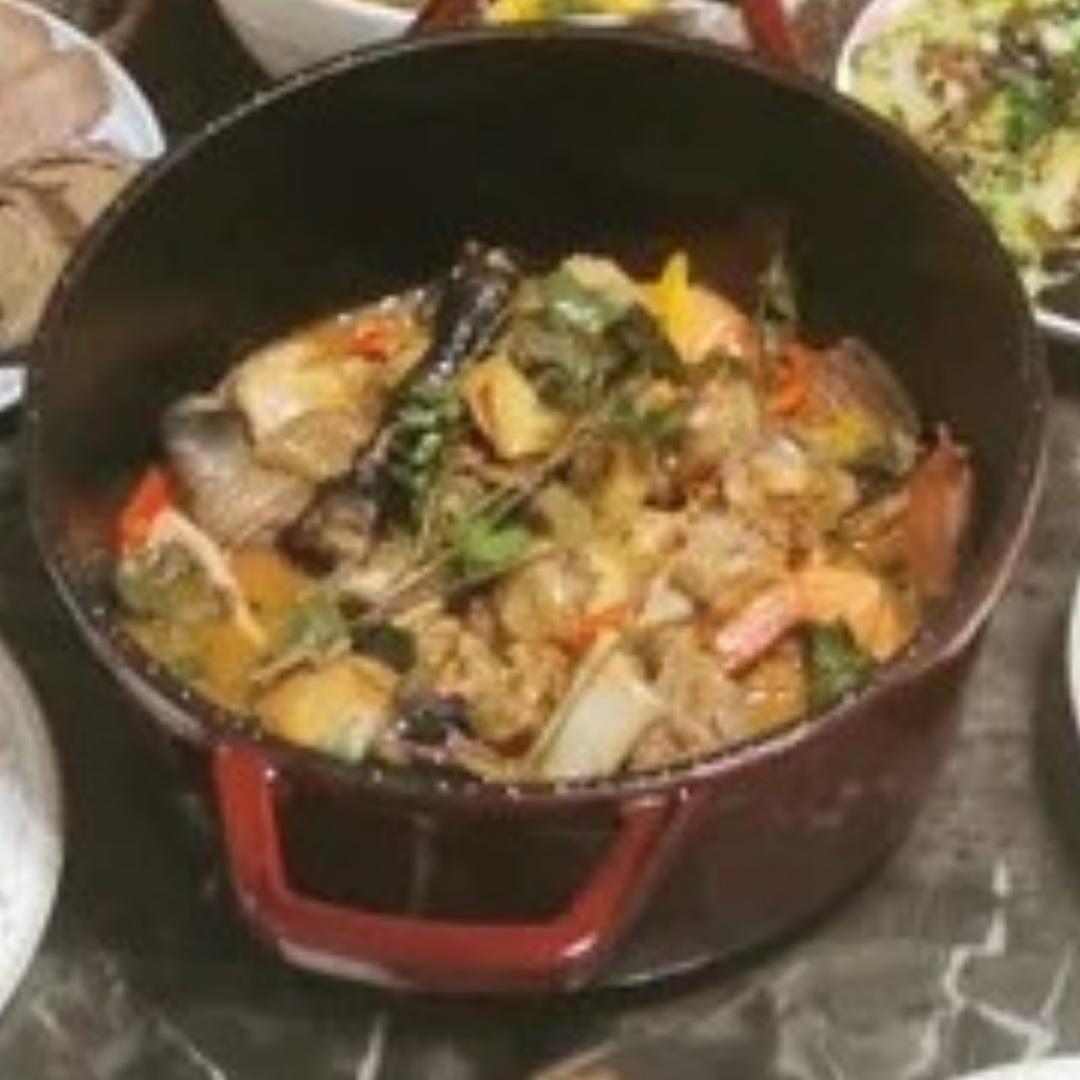 鲍鱼花螺炆鸡