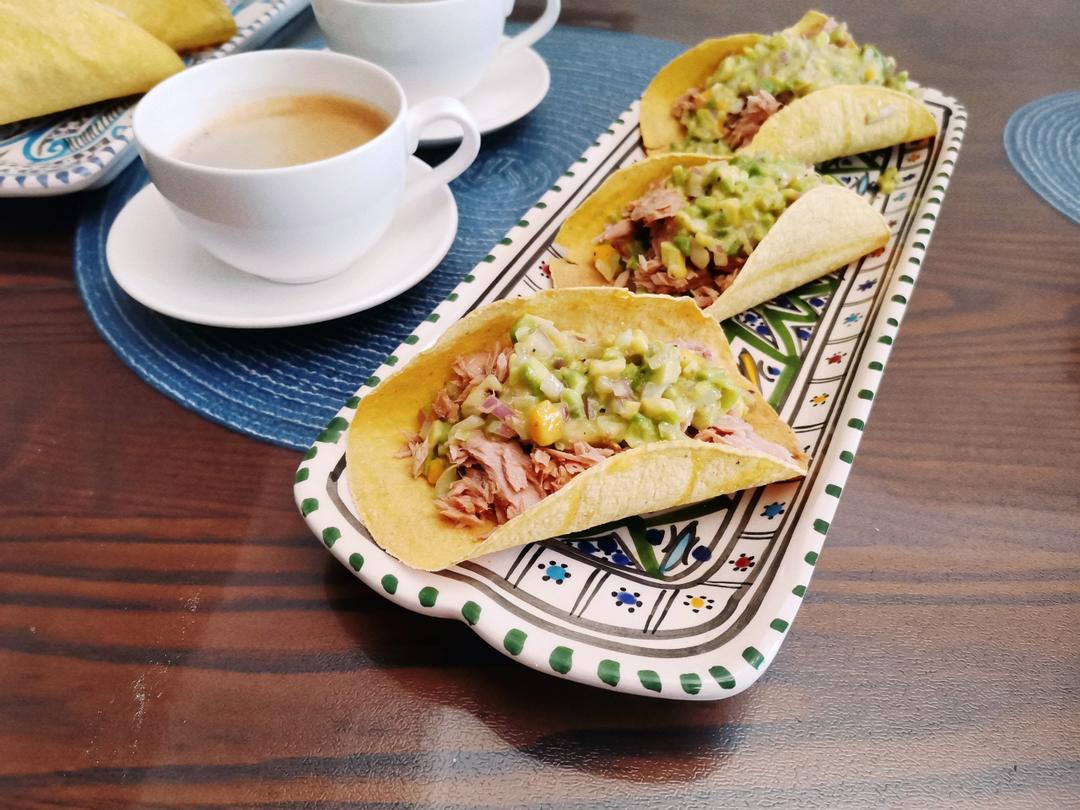能装一切的U型墨西哥玉米塔可饼Taco