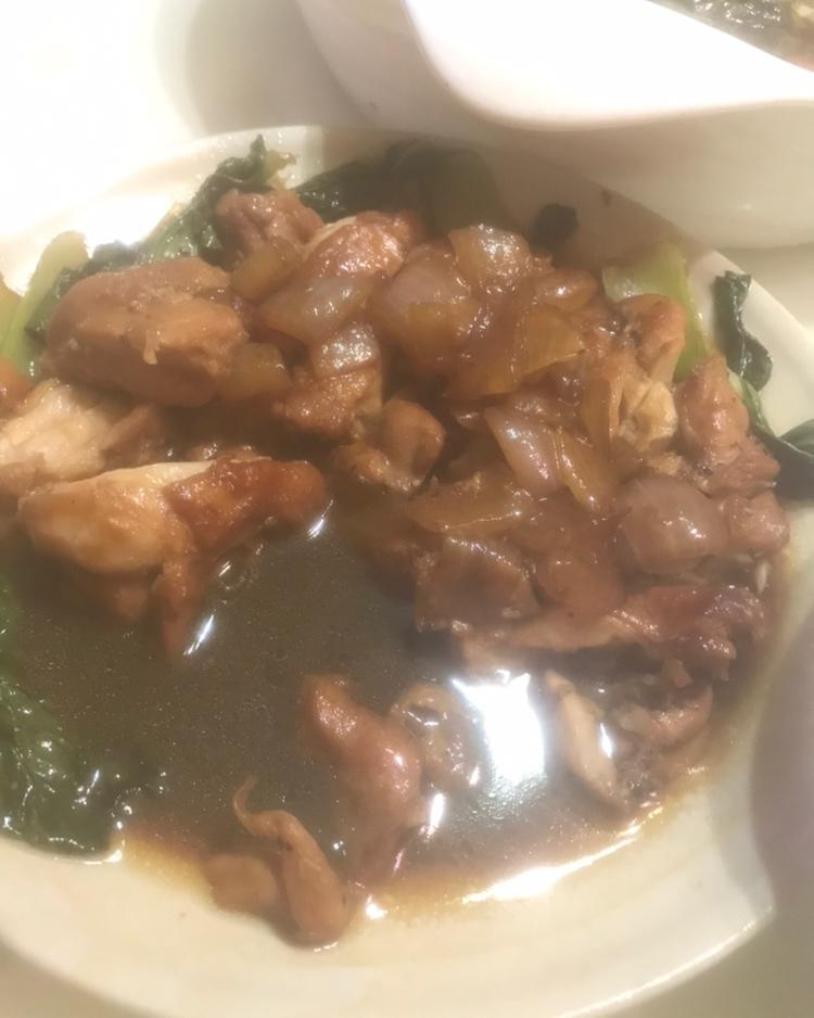 黑椒鸡腿饭