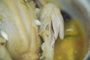北鼎铸铁锅食谱：销魂蚀骨の人参炖鸡汤的做法 步骤5