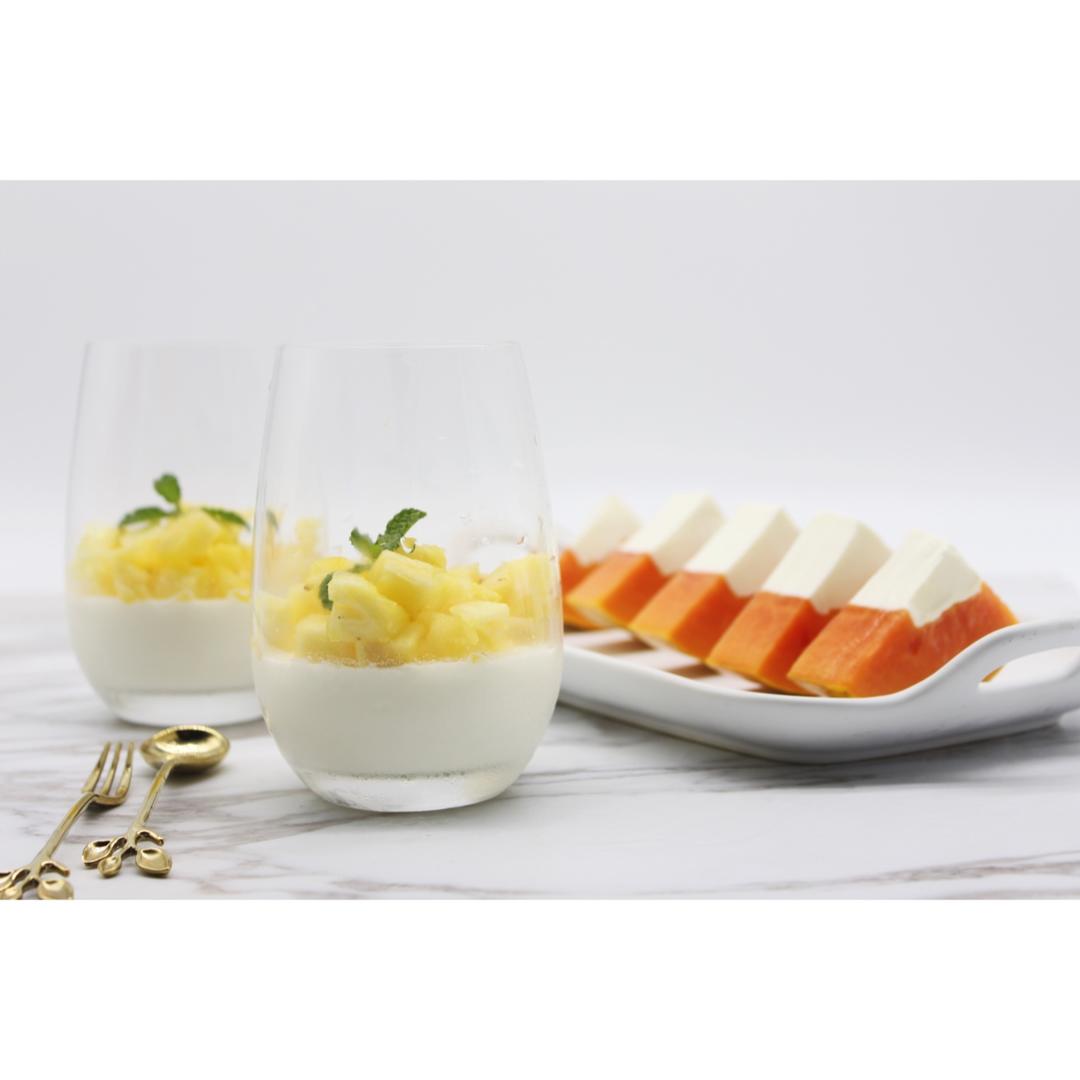 蜜渍菠萝panna cotta