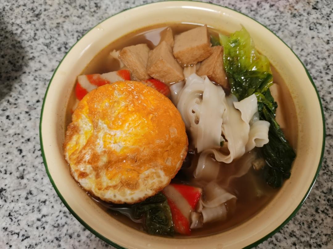 不用火锅底料也可以做的砂锅土豆粉(刀削面)